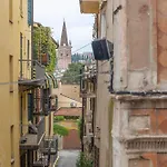 Verona Lodge *