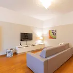 Verona Lodge * Верона