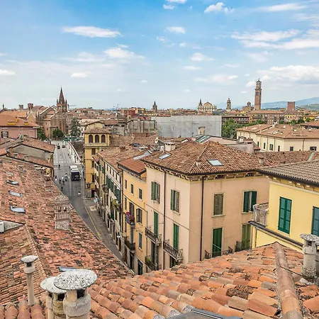 Verona Lodge Апартаменты