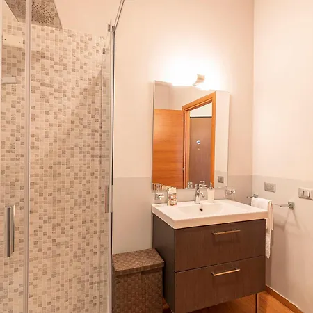 Verona Lodge Апартаменты